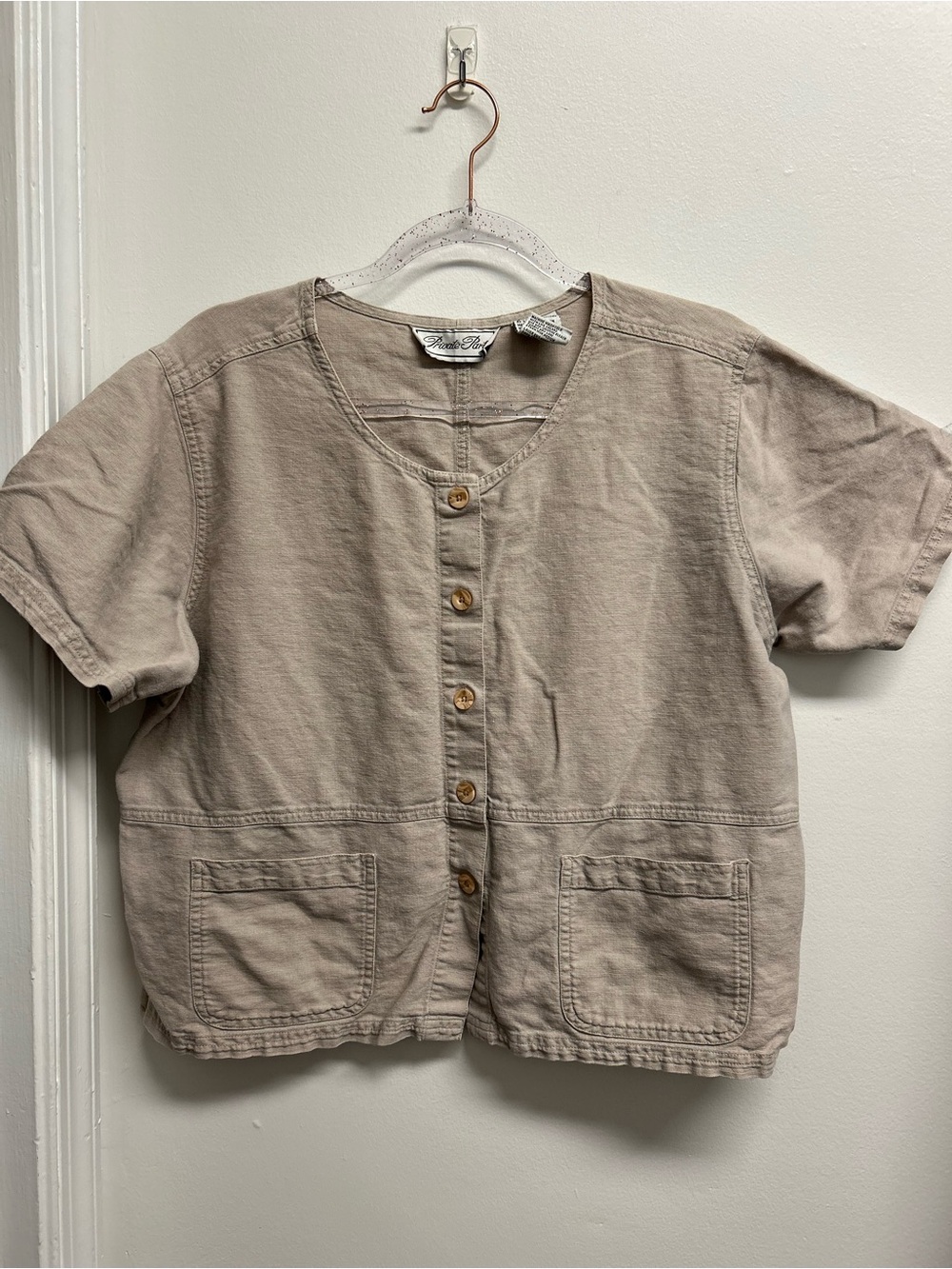 PRIVATE PARTY Short Sleeve Button-Front Top in Light Taupe linen cotton blend